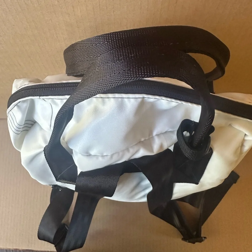 Rewilder Rare Summit Of The Americas Backpack 2022 Excellent Condition!